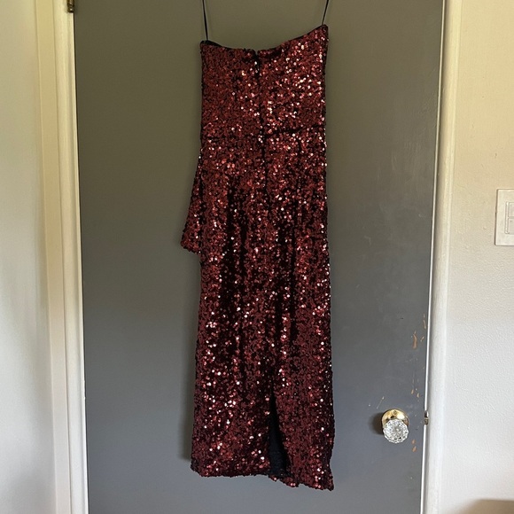 Dress the population Alexis Sequin Midi Dress Xs NWT - Picture 5 of 6